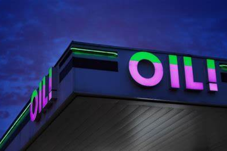 Újra megnyitott az OIL! töltőállomás Székesfehérváron - OIL! A német kúthálózat a METRO mellett