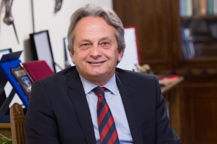 A történelmi rang kötelez! Soha nem látott léptékkel fejlődhetett idén a város