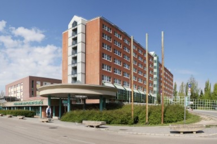 Modern és szép lett a Fejér Megyei kórház új osztálya