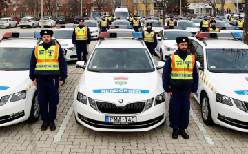 65 új autóval lett gazdagabb a Fejér Megyei Rendőr-főkapitányság