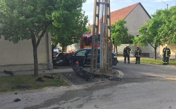 Gyerekek is megsérültek a reggeli balesetben