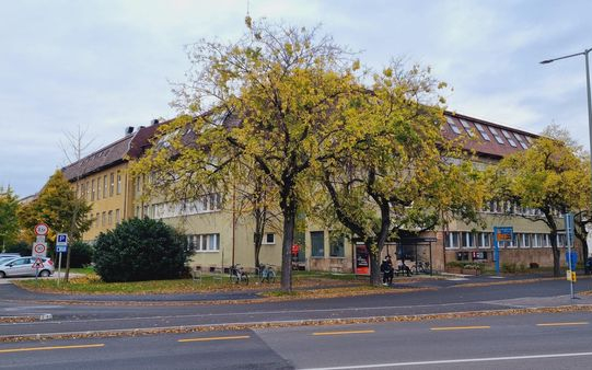 Kezdődhet a Barátság háza tetőterének beépítése és az épület részleges felújítása