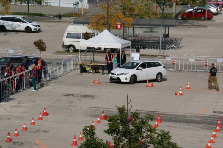 Biztonságban ősszel is - vezetéstechnikai tréning Fehérváron