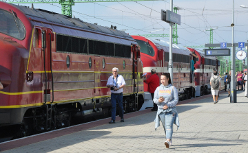 Székesfehérváron is tiszteletét tette a svéd legenda