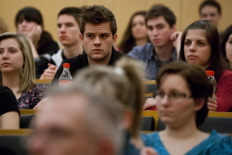 Egyetemisták ötleteit várják az okos városért