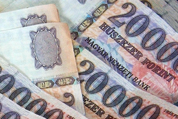 Hamarosan lejár néhány bevont bankjegy átváltási határideje