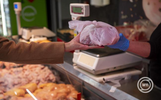 Nagy Márton: szélesíthetik az árrésstop alá tartozó termékek körét