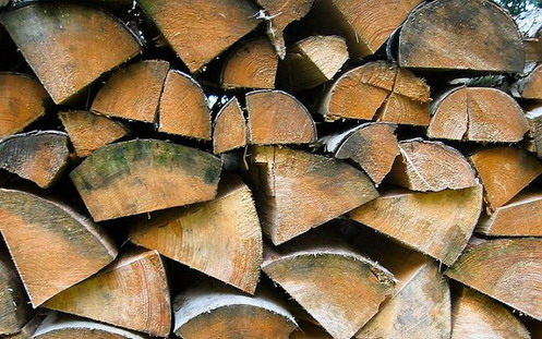 Tűzifa: támogatás lenne, igénylés nincs