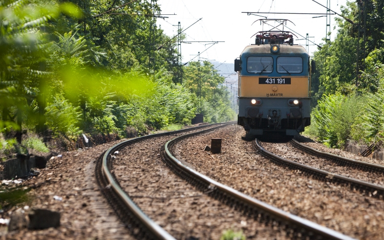 Százezrek számára kedvező változásokat hoz az új vasúti menetrend