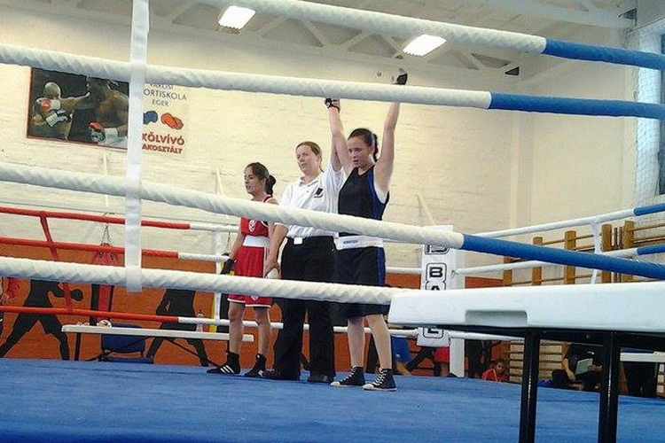 Nagy Angéla személyében magyar bajnok hölgyversenyzőt igazolt a Videoton Box Club