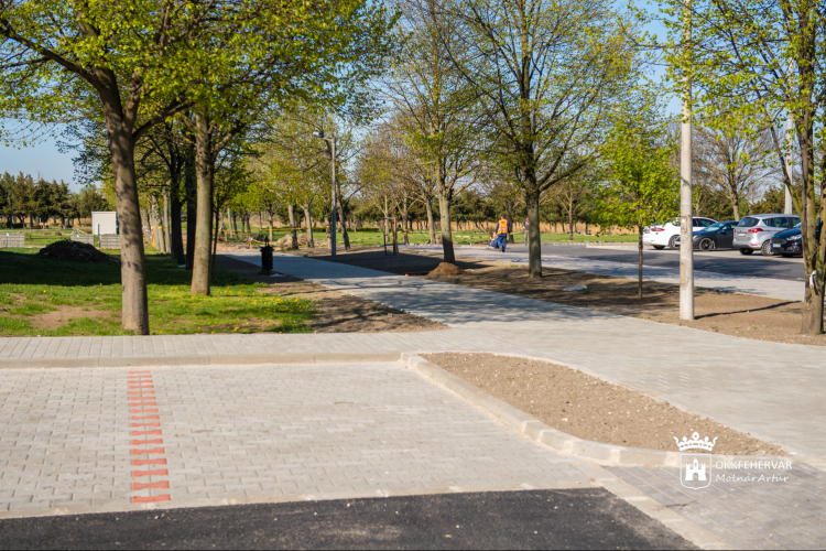 115 parkoló készült el Palotavárosban - folytatódnak a szabadidőközpont építkezései