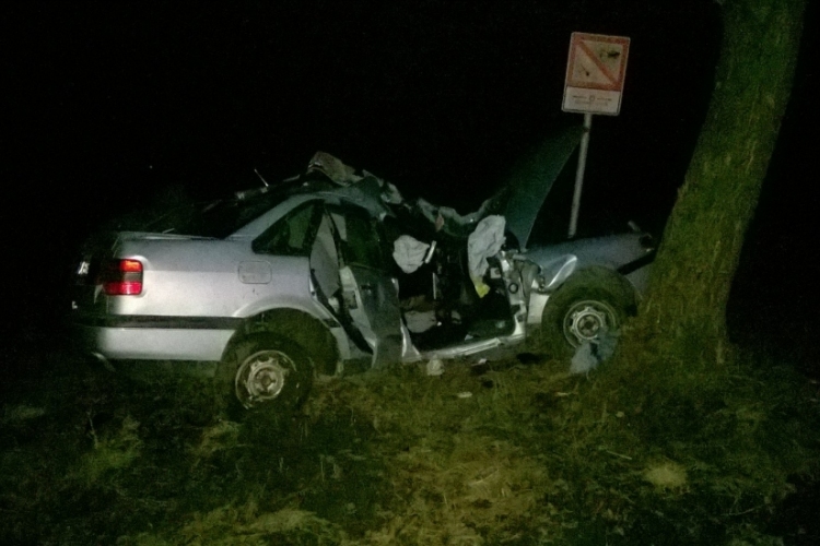Meghalt egy 19 éves fiú autóbalesetben Borsodban