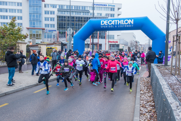 Forgalomkorlátozás a Várkörúton és a Rákóczi úton a jótékonysági futás alatt