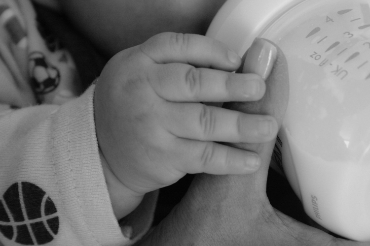 Az anyatejes táplálás fontosságára hívták fel a figyelmet a szakemberek a szoptatás világnapja alkalmából