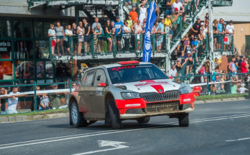 Szombati lezárások a rallye szuperspeciál miatt