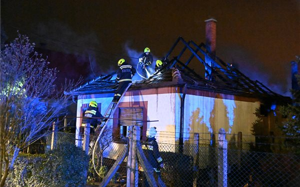 Lakástűzben meghalt egy ember Gyálon