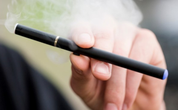 E-cigit szív? Megdőlni látszik egy mítosz, rossz hírek érkeztek