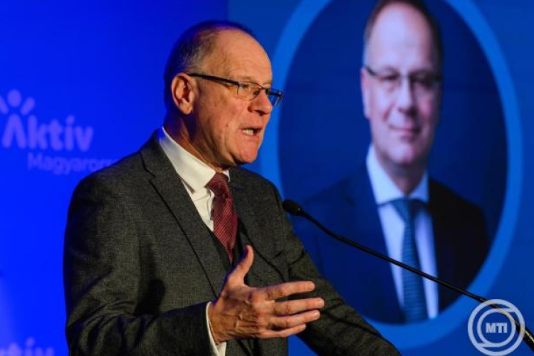 Navracsics Tibor: az ajkai az ország egyik legversenyképesebb kórháza