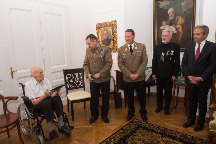 Ma 95 esztendős Vitéz Smohay Ferenc a Szent István Gyalogezred katonája