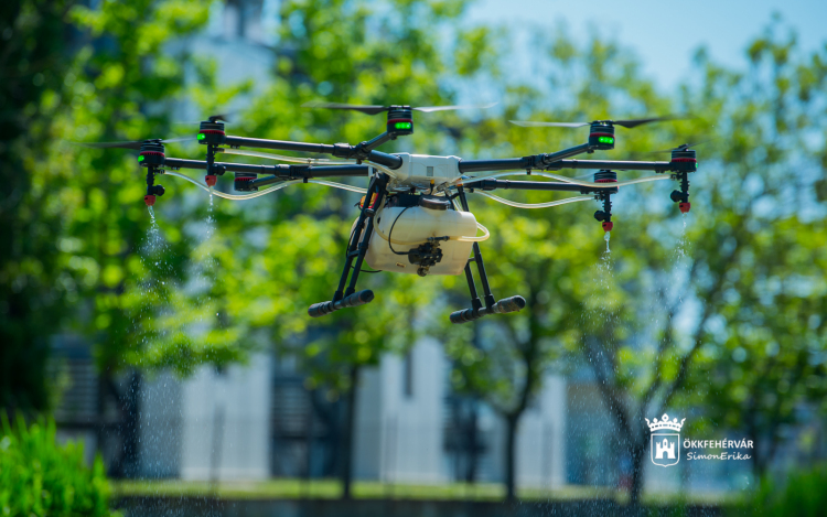 Drónokkal is irtana szúnyogot a Lokímica Magyarország Székesfehérváron