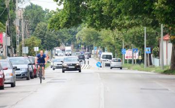 Teljes szélességében lezárják a Mikszáth Kálmán utcát a Berényi út felújítása miatt