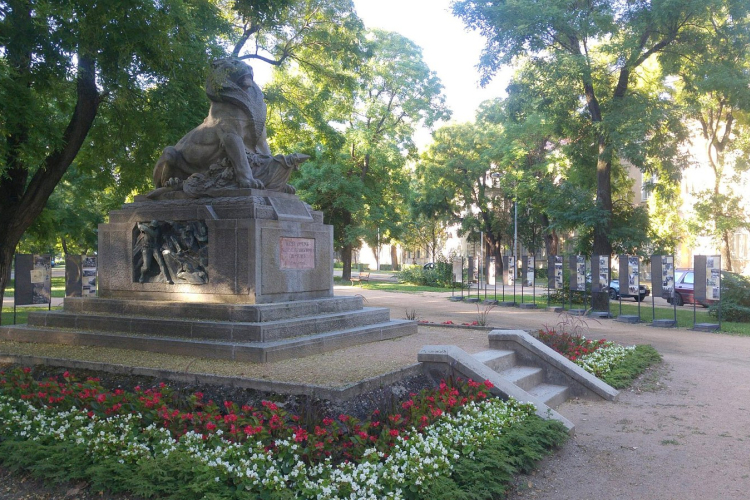 A Zichy-ligetben látható augusztus végéig az I. világháborús tablókiállítás