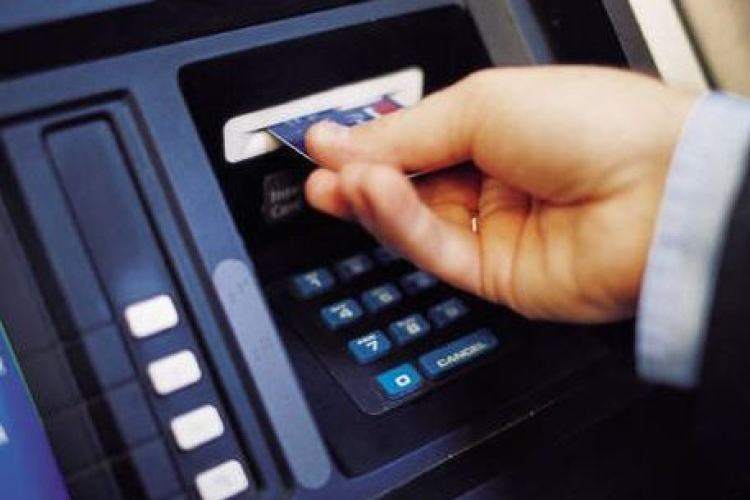 Bankszámla hiányában is kötelesek fizetni a munkáltatók