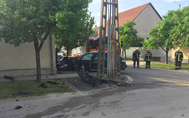 Gyerekek is megsérültek a reggeli balesetben