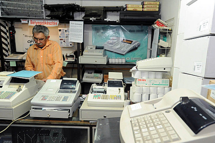 Sok trafikost vertek át a kasszások