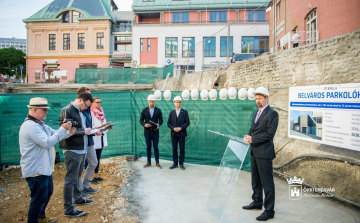 Jövő év elején nyit az első fehérvári parkolóház