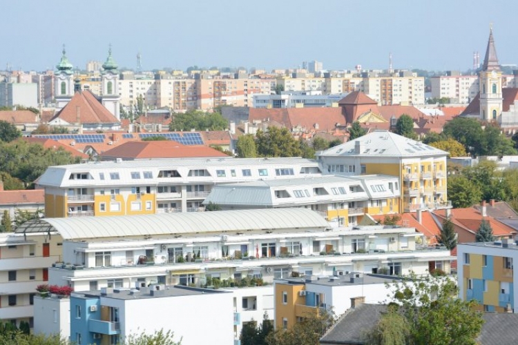 Öreghegyi ikerház is kapható egy nagyobb lakás áráért Fehérváron