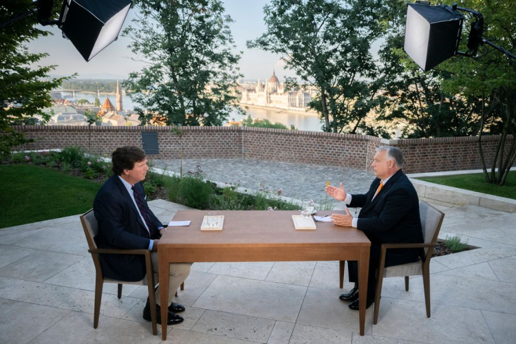 Orbán Viktor: az orosz–ukrán háború megoldásának kulcsa Amerika kezében van (videó)