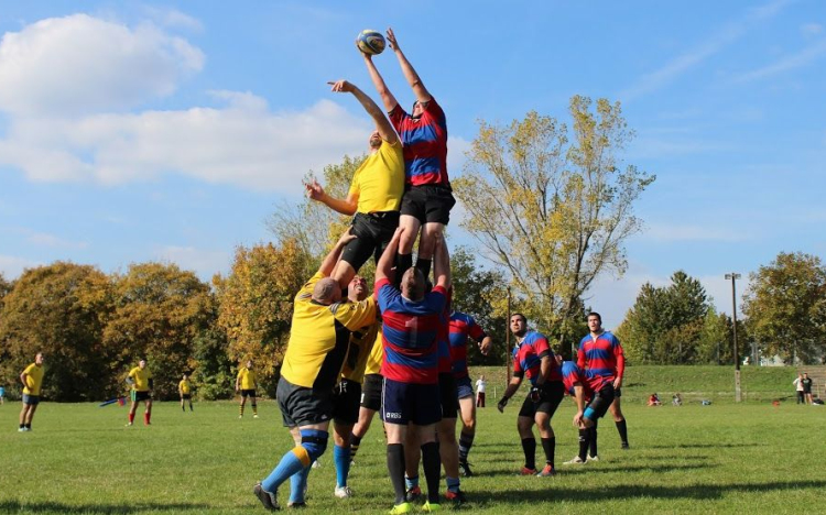 Utánpótlás régiós rugby tornán találkoztak Fehérváron a kezdő játékosok