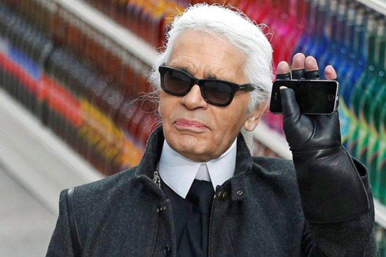 Meghalt Karl Lagerfeld