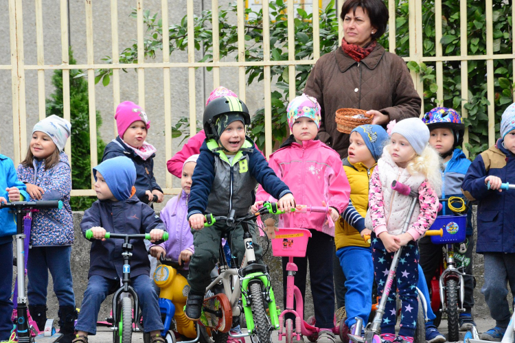 Ovisok vették birtokba a felújított parkolót a Vízivárosban