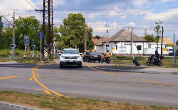 Ütemezetten halad a Balatoni úti felüljáró felújítása